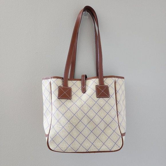 Dooney & Bourke Womens Tote Bag - Picture 3 of 12